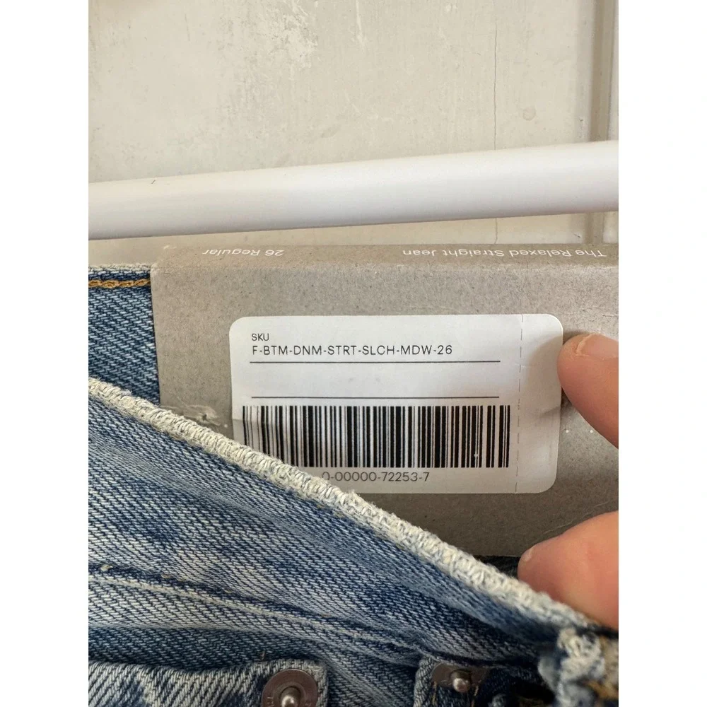 NWT Everlane organic cotton The Relaxed Straight Fit Jean size 26 regular